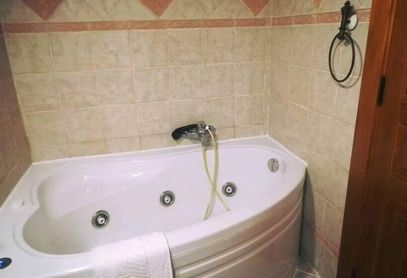 스탠다드 룸, El Roblón De Cabuerniga