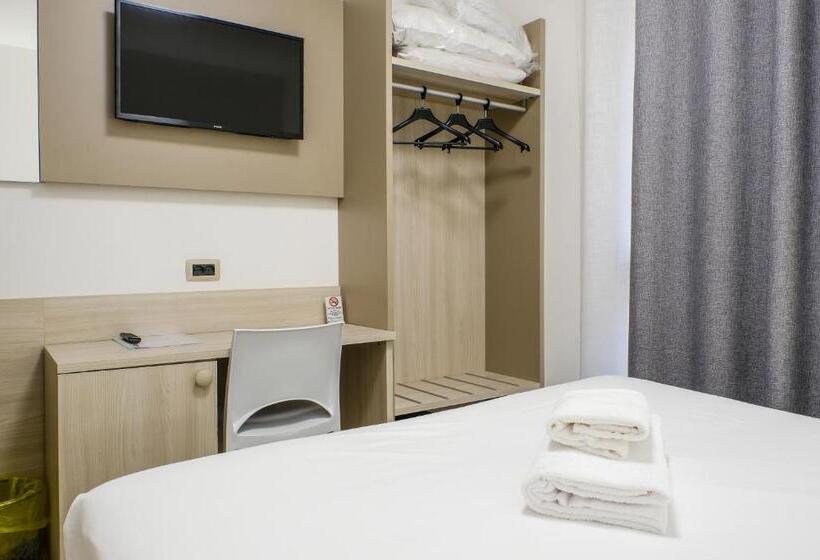 חדר סטנדרט יחיד, B&b Hotel Roy