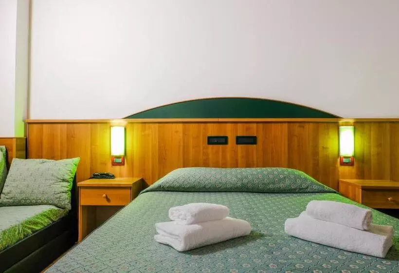 スタンダードルーム, B&b Hotel Roy