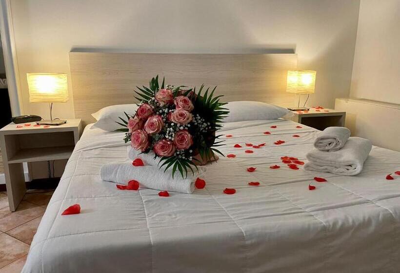 סוויטת ג'וניור משפחתית, B&b Hotel Roy