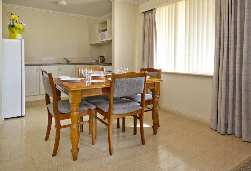 דירת חדר, Abbey Beach Resort