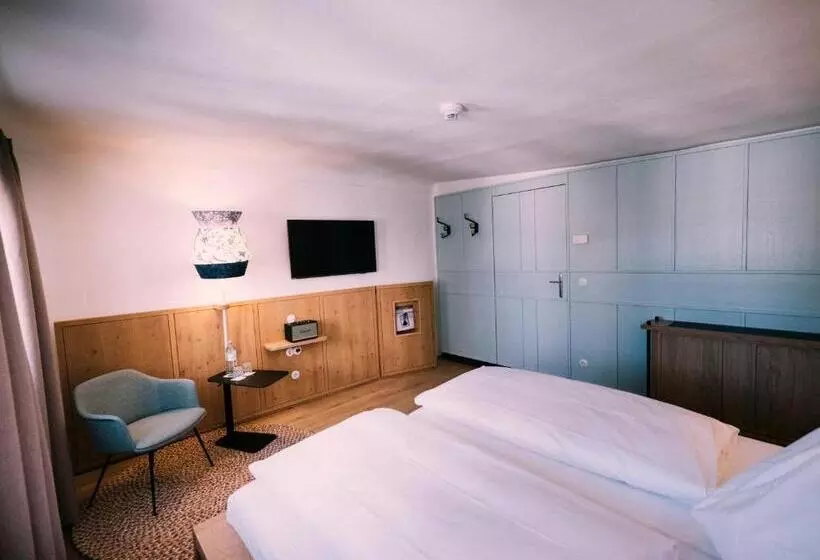 اتاق عادی, Arthotel Blaue Gans