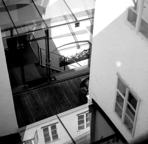اتاق دوبلکس, Arthotel Blaue Gans