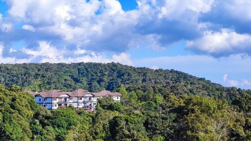 חדר סטנדרט לשלושה, Cameron Highlands Resort