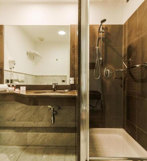 Quarto Estandar, Carpi