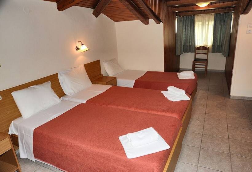 四人标准间, Castri