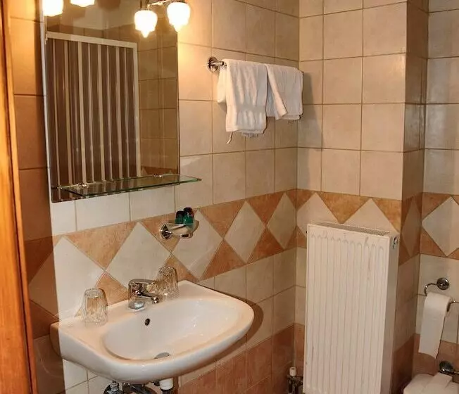 Chambre Standard, Castri