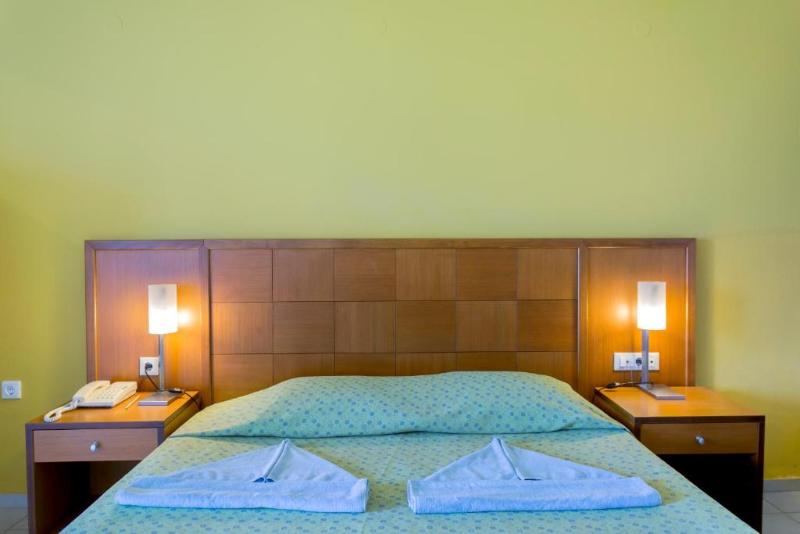 Номер Стандарт Боковой Вид на Море, Dessole Malia Beach – All Inclusive