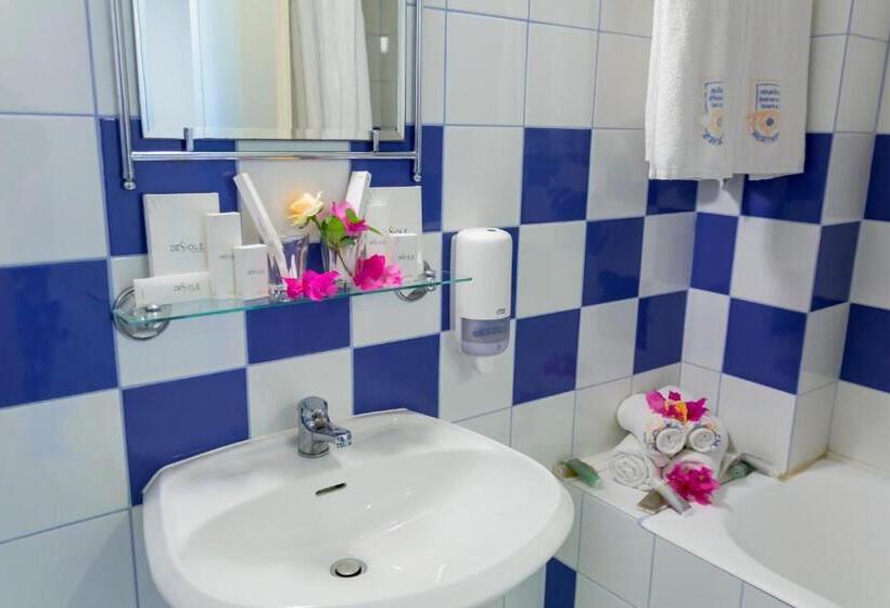 Трехместный Номер Стандарт Вид на Сад, Dessole Malia Beach – All Inclusive