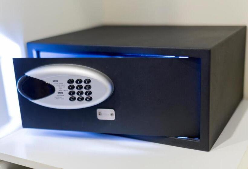 Трехместный Номер Стандарт Вид на Сад, Dessole Malia Beach – All Inclusive