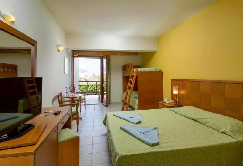 اتاق اساندارد با چشمانداز جانبی به دریا, Dessole Malia Beach – All Inclusive