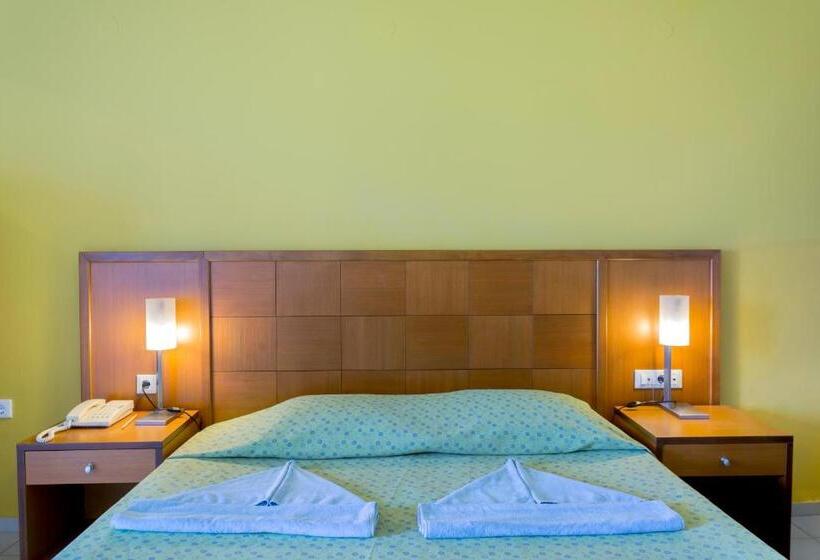 Номер Стандарт Боковой Вид на Море, Dessole Malia Beach – All Inclusive