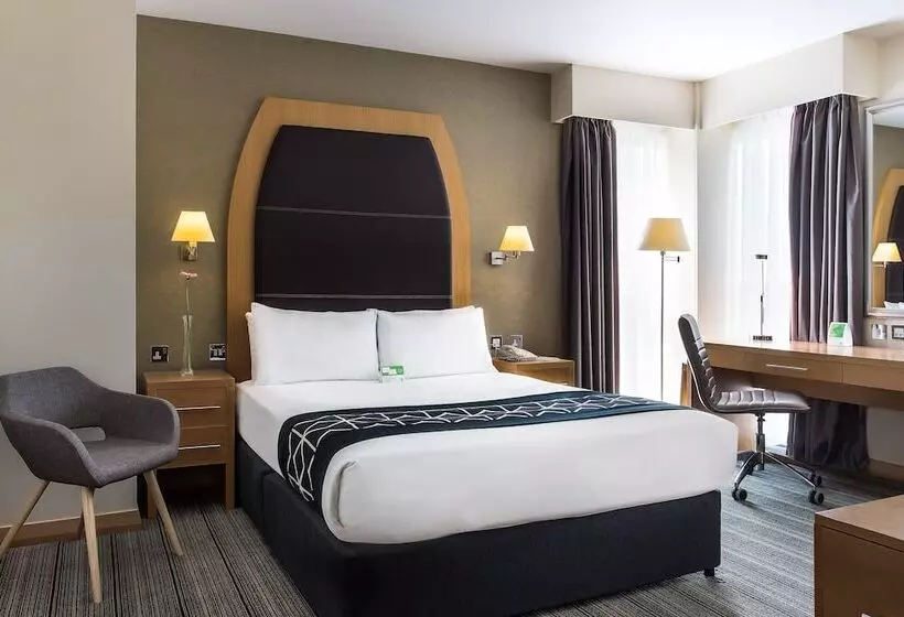 ダブルベッドスタンダードルーム, Holiday Inn Birmingham North   Cannock, An Ihg