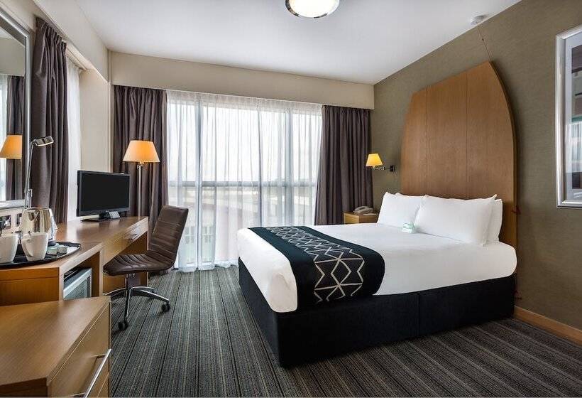 غرفة قياسية سرير مزدوج, Holiday Inn Birmingham North   Cannock, An Ihg