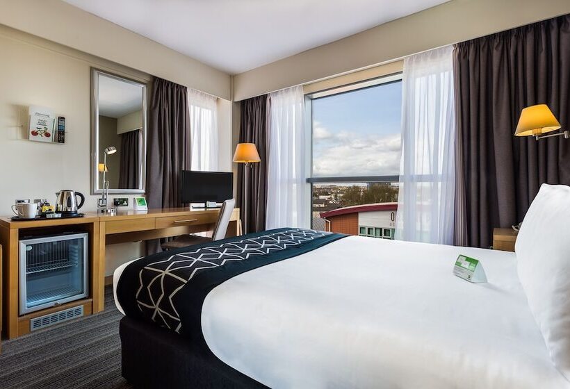 غرفة قياسية سرير مزدوج, Holiday Inn Birmingham North   Cannock, An Ihg