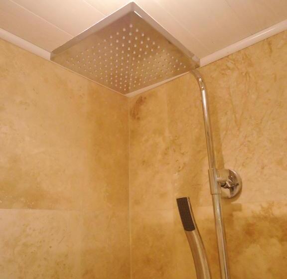 Номер Стандарт Трехместный, Hour Glass