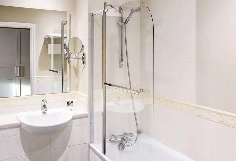 スタンダードルーム, Mercure Newbury West Grange