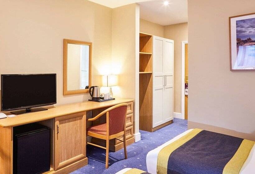 Номер Стандарт, Mercure Newbury West Grange