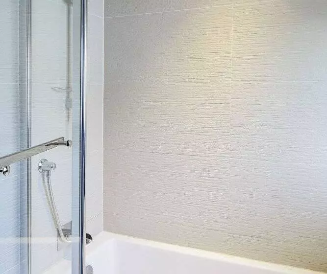 スーペリアールーム, Mercure Newbury West Grange