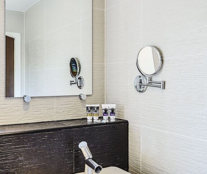 غرفة سوبيريور, Mercure Newbury West Grange