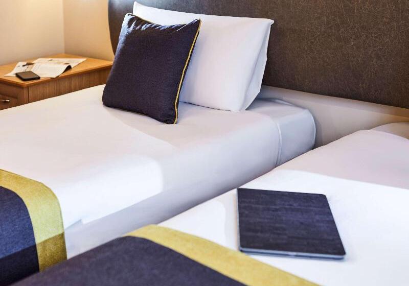Номер Стандарт, Mercure Newbury West Grange