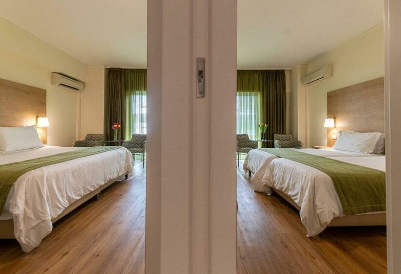 家庭交流房, Polis Grand