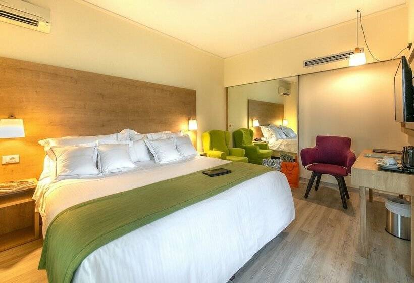 带城市景观的套间, Polis Grand