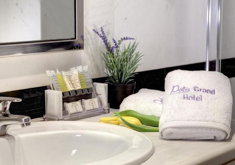 舒适型单人间, Polis Grand