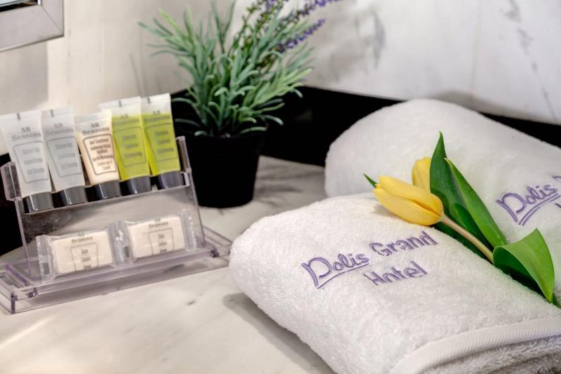 高级大房间, Polis Grand