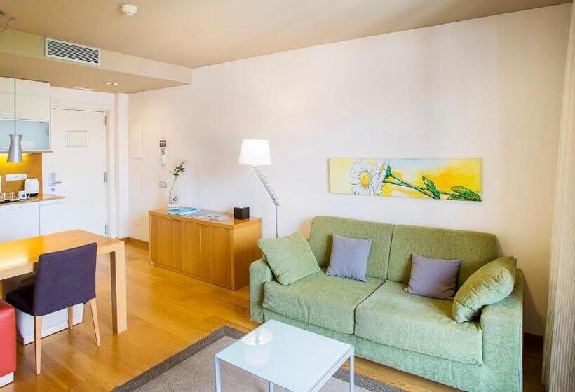 ジュニアスイート, Qgat Restaurant Events &