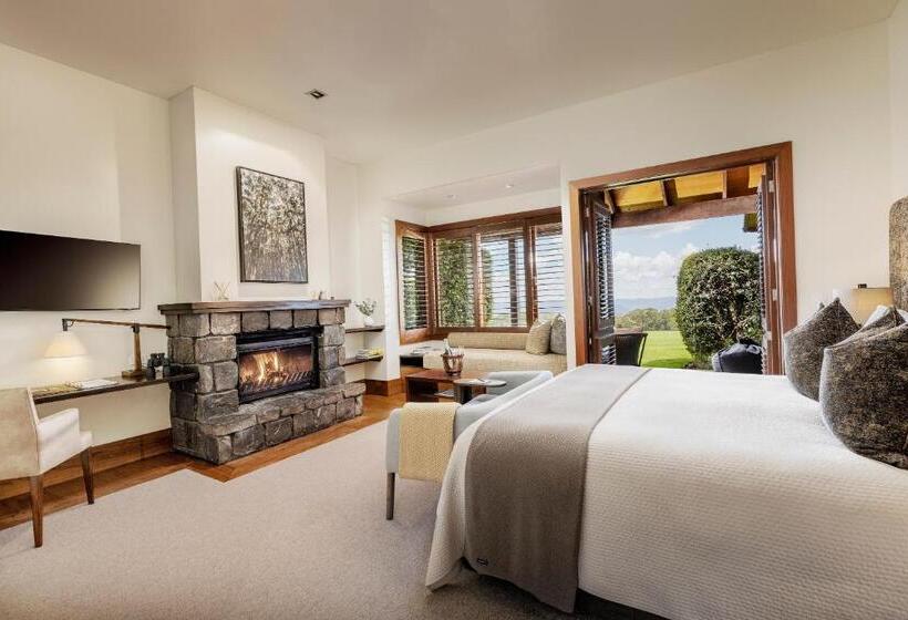 Люкс, Spicers Peak Lodge