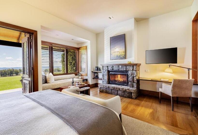 Люкс, Spicers Peak Lodge