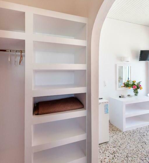 غرفة قياسية مطلّة علي البحر مزوَّدة بشُرفة, Stella