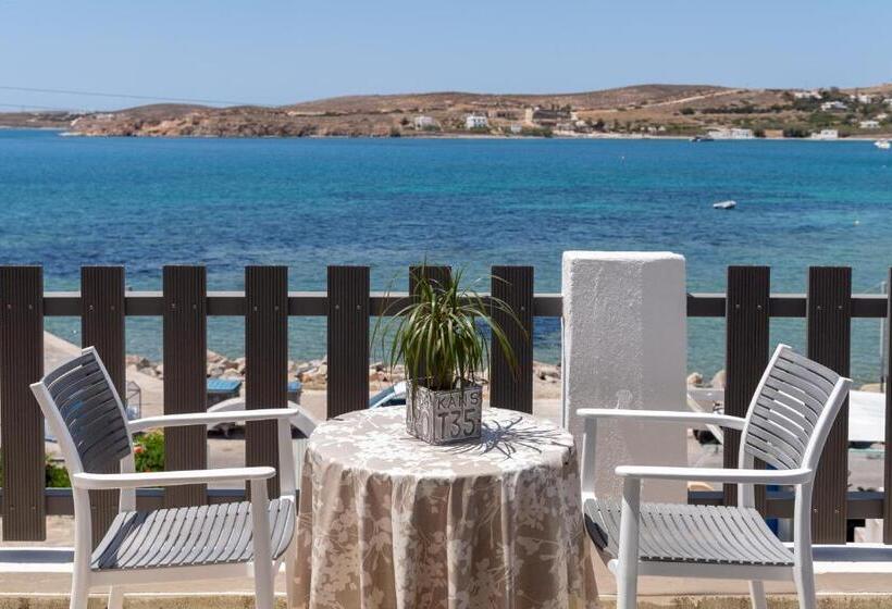 غرفة قياسية مطلّة علي البحر مزوَّدة بشُرفة, Stella