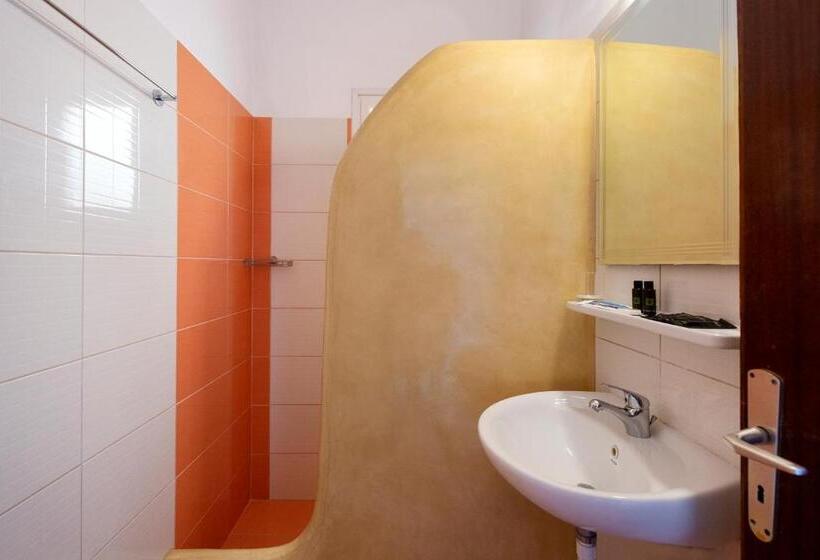 غرفة قياسية مطلّة علي البحر مزوَّدة بشُرفة, Stella