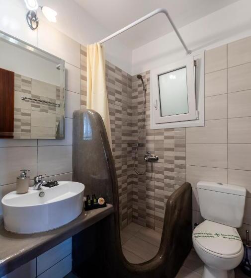 غرفة قياسية بالطابق الأرضى, Stella