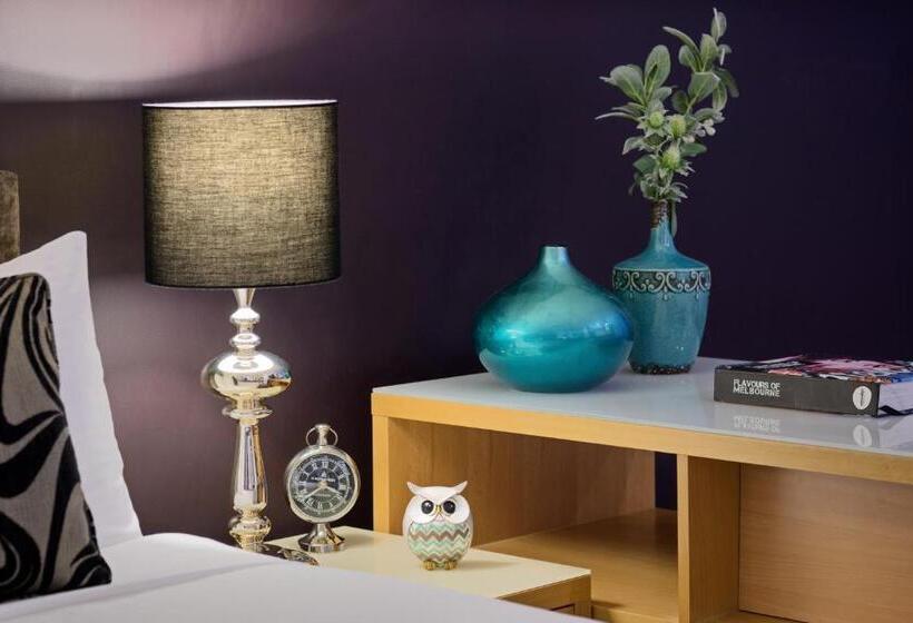 Suite, Treasury On Collins