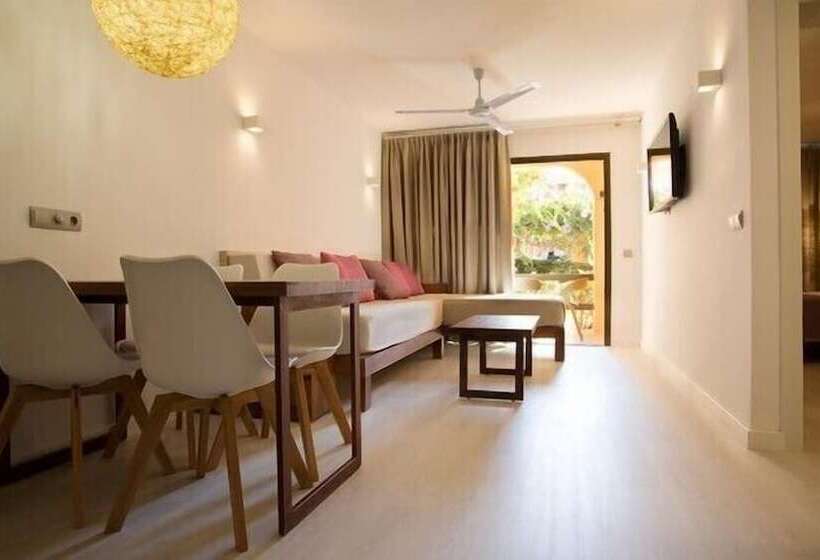 جناح عائلي, Insotel Club Tarida Playa