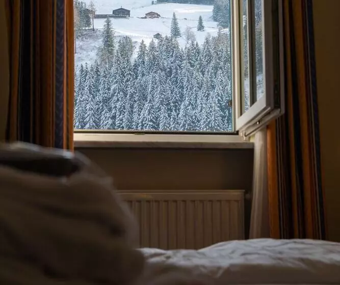 سوئیت 2 خوابه, Mondi Hotel Bellevue Gastein