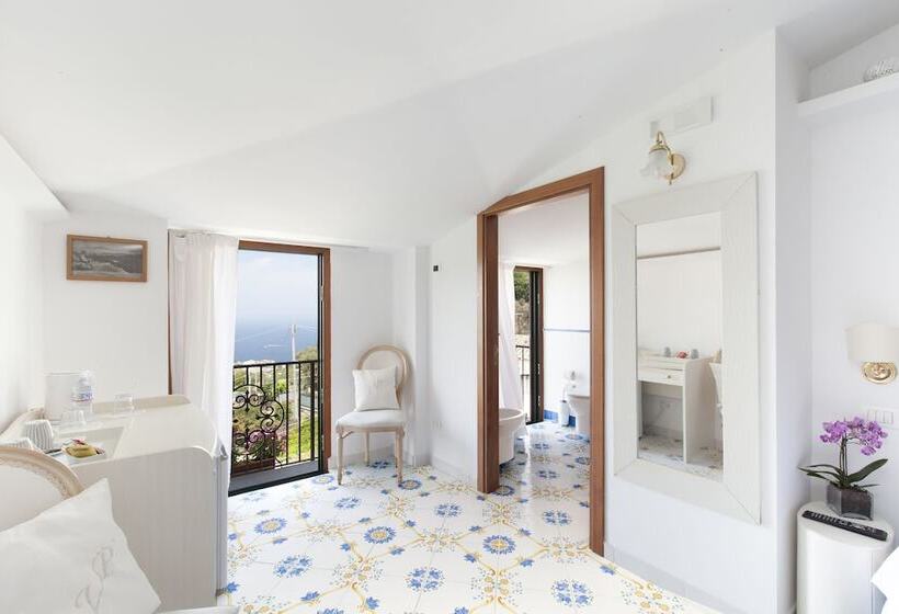 Triple Room Sea View, Villa Pane Resort