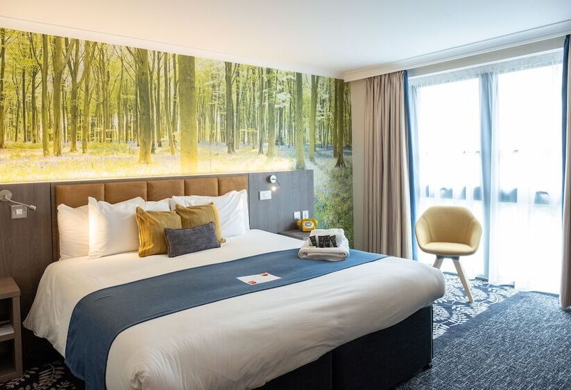 行政房间, Burleigh Court Hotel And Leisure