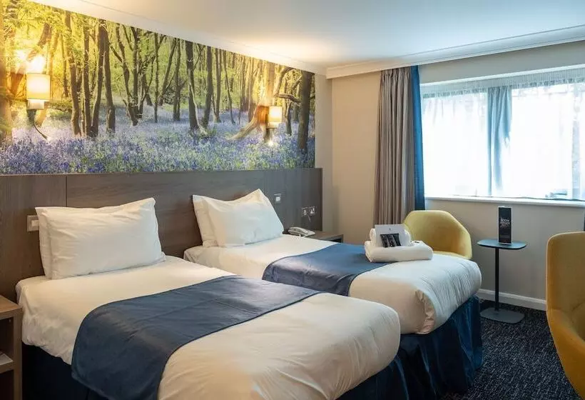 エクゼクティブルーム, Burleigh Court Hotel And Leisure