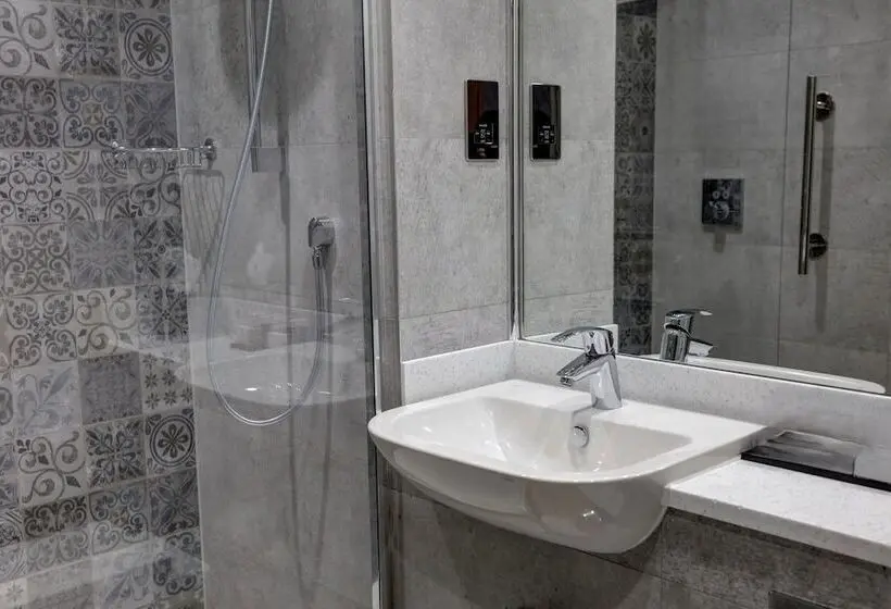 اتاق پرمیوم, Garner Hotel Nottingham City Centre