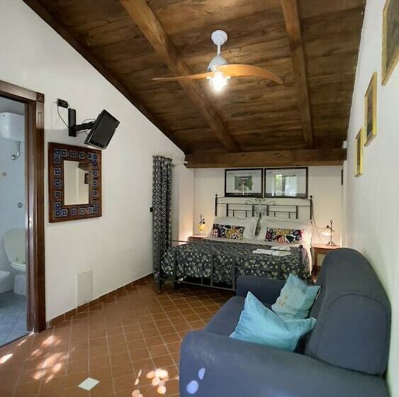 חדר קלאסי מיטה זוגית, Agriturismo La Casa Del Ghiro