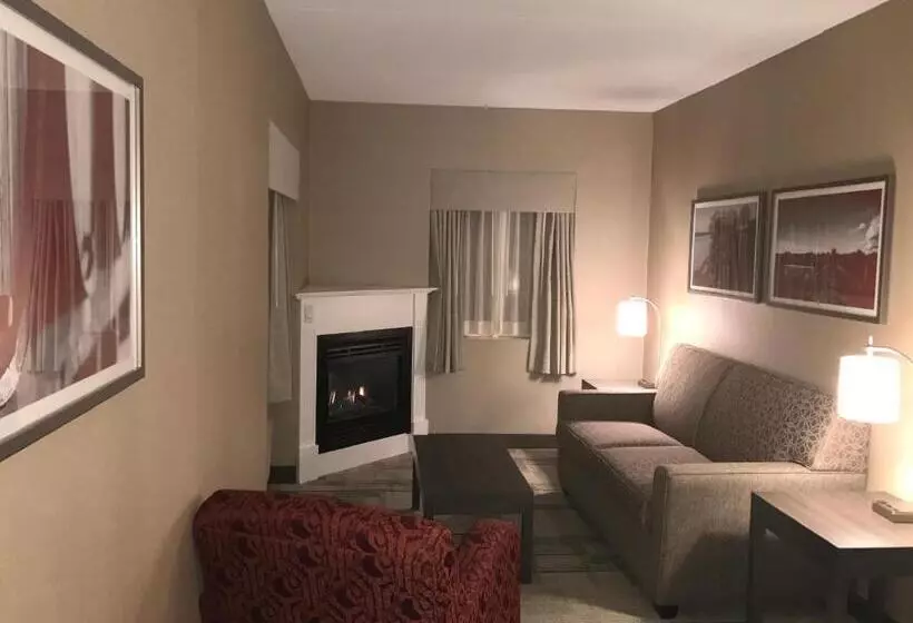 سوئیت با وان آب گرم, Best Western Colonel Butler Inn