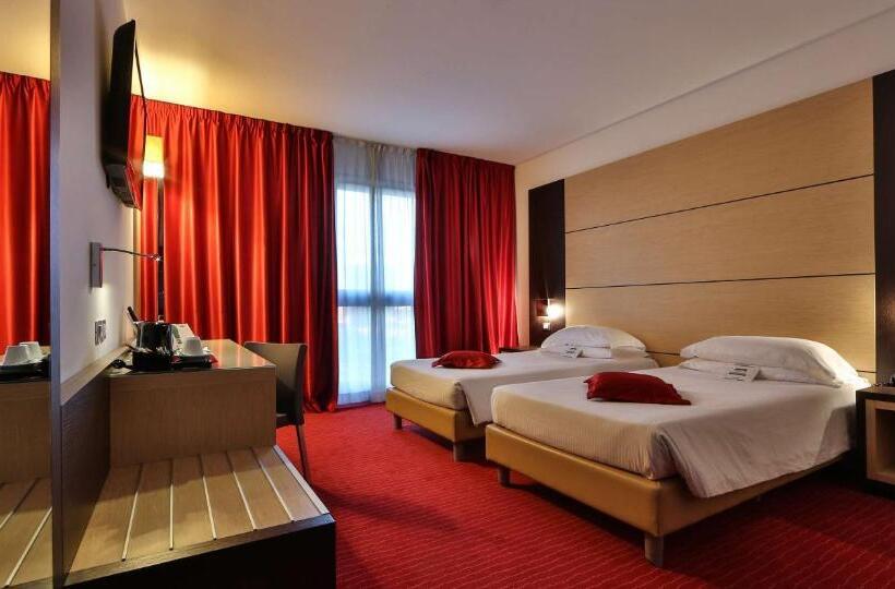 Quarto Triplo Comfort, Best Western Plus Hotel Galileo Padova