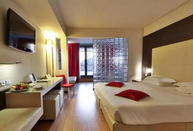 سوئیت جونیور با تخت بزرگ, Best Western Plus Hotel Galileo Padova