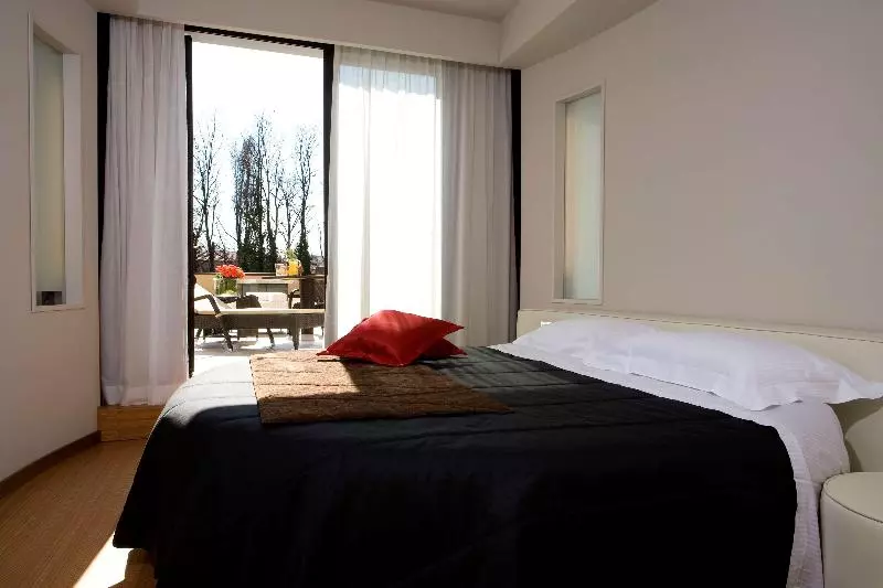 سوئیت با تخت بزرگ, Best Western Plus Hotel Galileo Padova
