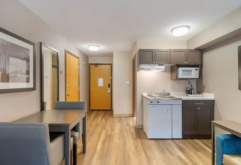 سوییت, Best Western Premier Aberdeen Kamloops