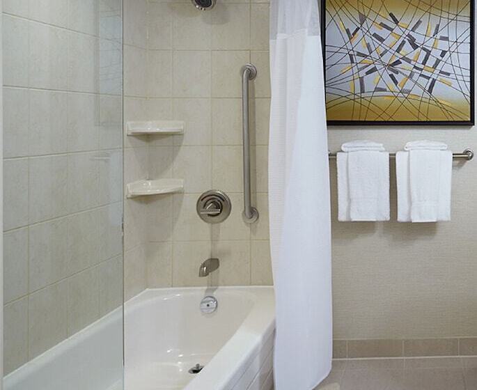 غرفة قياسية, Courtyard By Marriott Montreal Airport